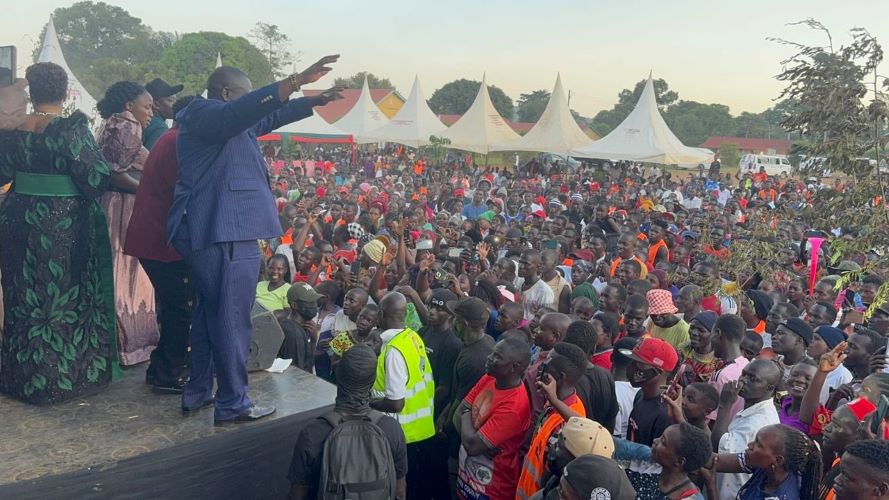 DF Presidential Caravan Spreads Issue-Based Campaign In North, East, And Buganda